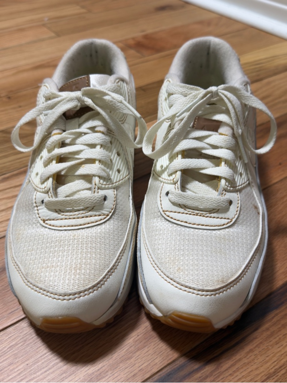 Cream/Off-White Classic Low-Top Sneakers - Picture 3 of 5